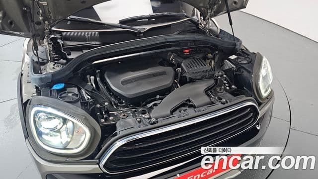 Mini Cooper D Countryman 2020 — ფოტო 6/20