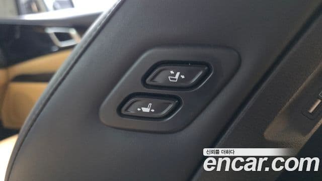 Kia Carnival 2021 — Фото 16/20
