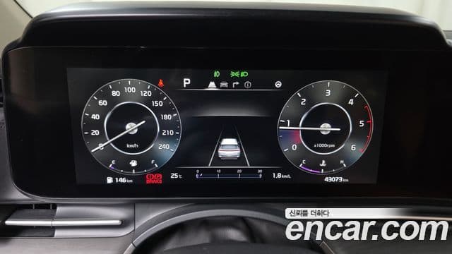 Kia Carnival 2021 — Фото 20/20