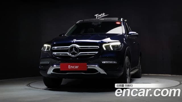 Mercedes-Benz GLE-Class 2020 — ფოტო 3/20