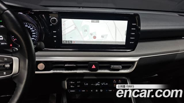 Kia K5 2023 — Şəkil 13/20