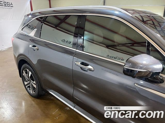 Kia Sorento 2022 — Şəkil 8/20
