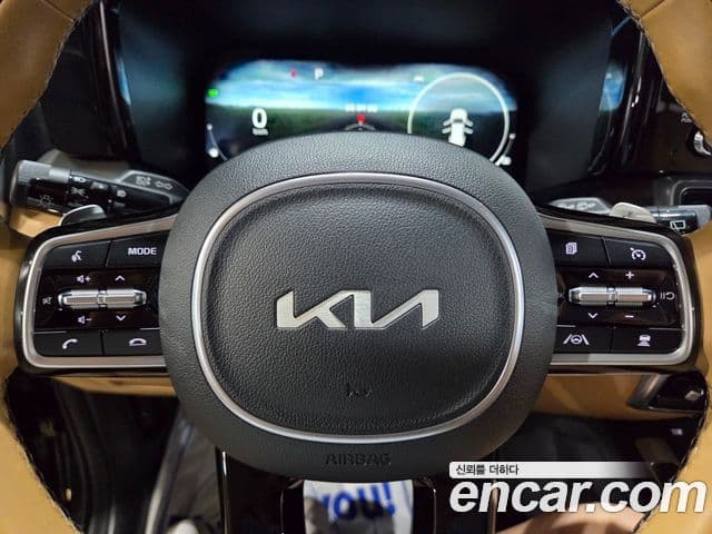 Kia Sorento 2022 — Şəkil 16/20