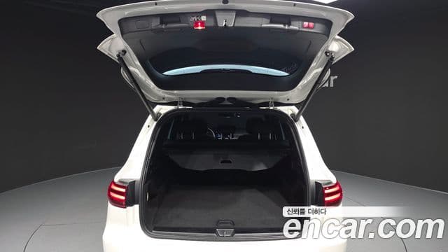 Mercedes-Benz GLB-Class 2024 — ფოტო 20/20