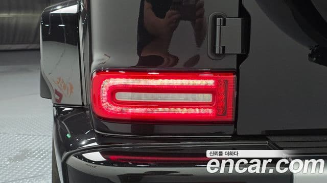 Mercedes-Benz G-Class 2021 — Photo 29/32