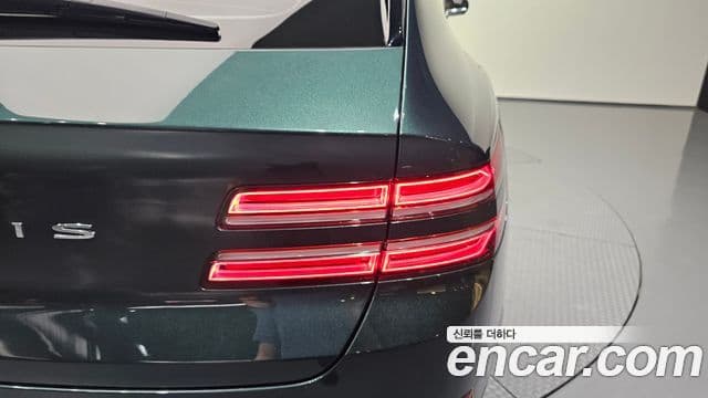 Genesis GV80 2020 — Şəkil 17/31