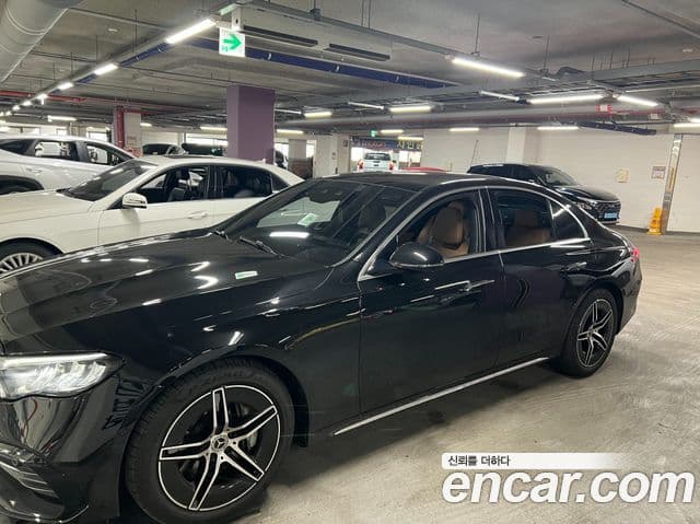 Mercedes-Benz E-Class 2025 — ფოტო 1/7