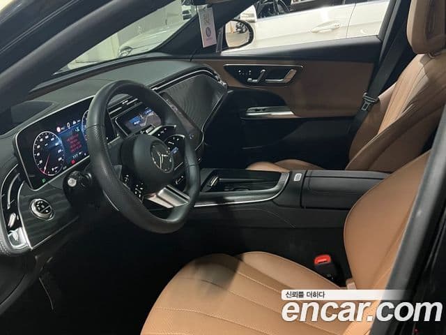 Mercedes-Benz E-Class 2025 — ფოტო 6/7