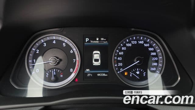 Hyundai Sonata 2021 — Şəkil 8/20