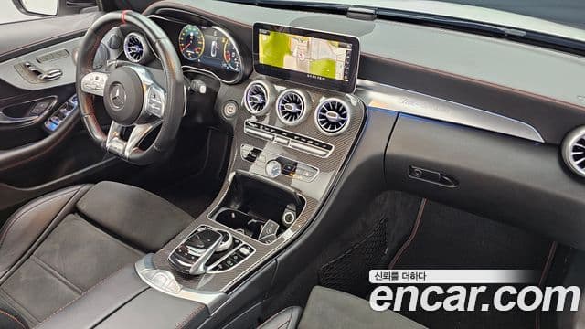 Mercedes-Benz C-Class 2019 — ფოტო 7/20