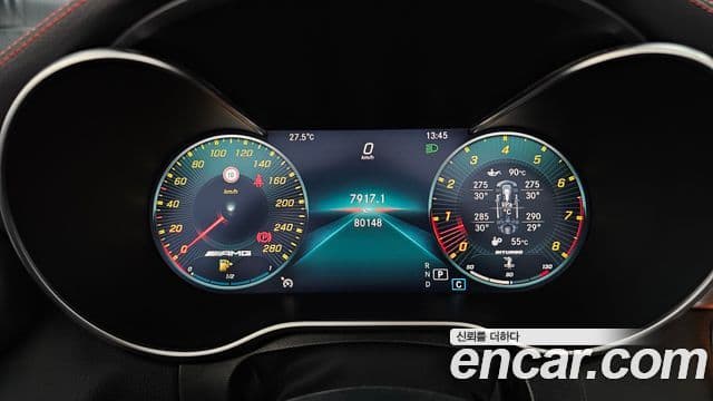 Mercedes-Benz C-Class 2019 — ფოტო 8/20