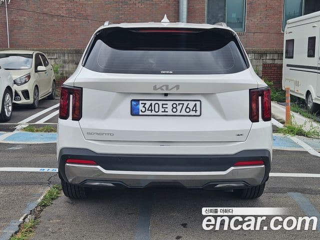 Kia Sorento 2025 — ფოტო 4/20