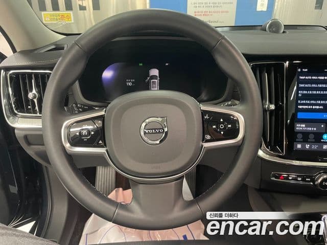 Volvo V60 Cross Country 2024 — Şəkil 13/20