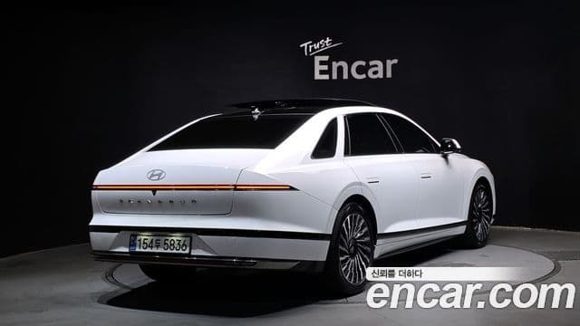 Hyundai Grandeur 2022 — Şəkil 2/20