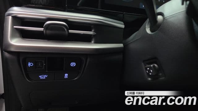 Hyundai Grandeur Hybrid 2022 — Photo 5/32