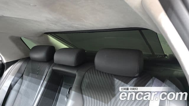 Hyundai Grandeur Hybrid 2022 — Photo 4/32