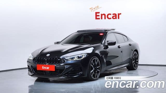 BMW 8 Series 2022 — Şəkil 1/20