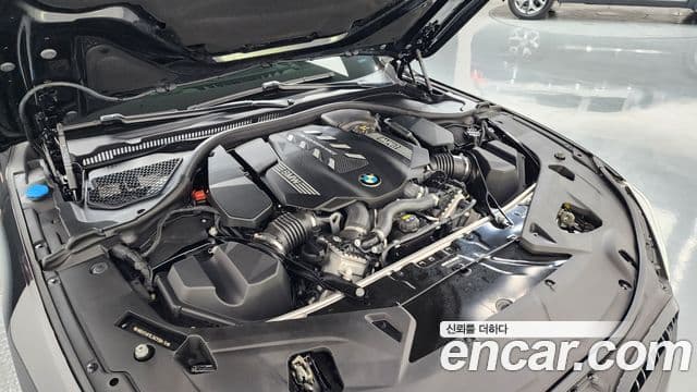 BMW 8 Series 2022 — Şəkil 6/20