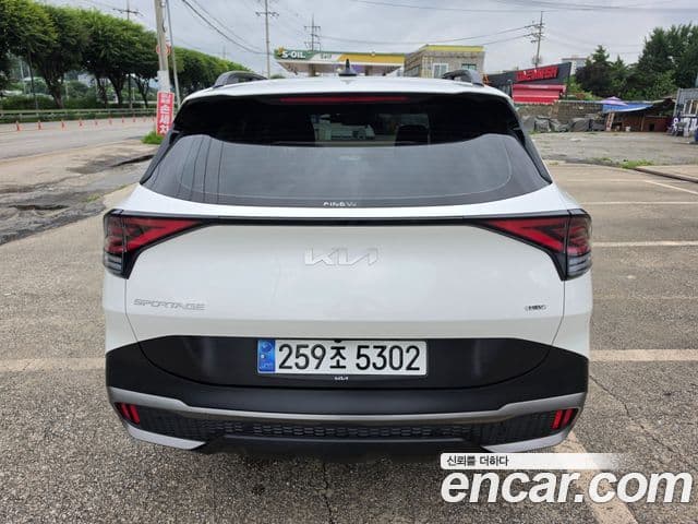 Kia Sportage 2024 — ფოტო 2/20