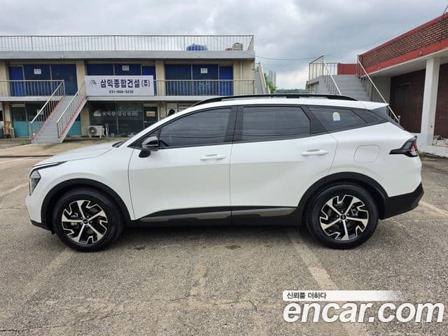 Kia Sportage 2024 — ფოტო 3/20