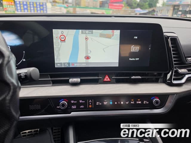 Kia Sportage 2024 — ფოტო 6/20