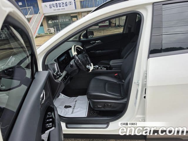 Kia Sportage 2024 — ფოტო 13/20