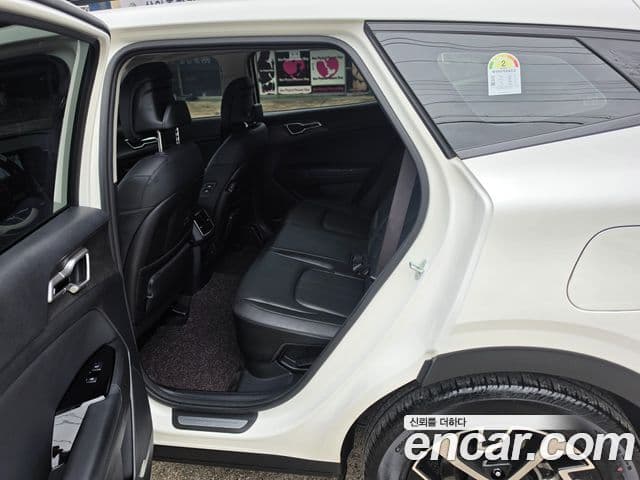 Kia Sportage 2024 — ფოტო 14/20