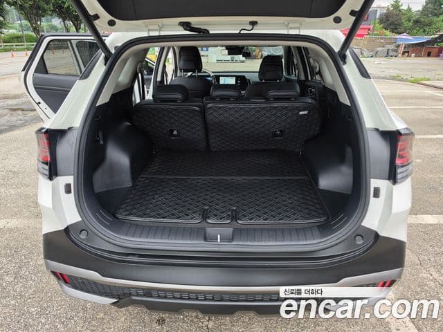 Kia Sportage 2024 — ფოტო 17/20
