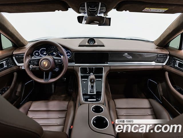 Porsche Panamera 2023 — Şəkil 1/19