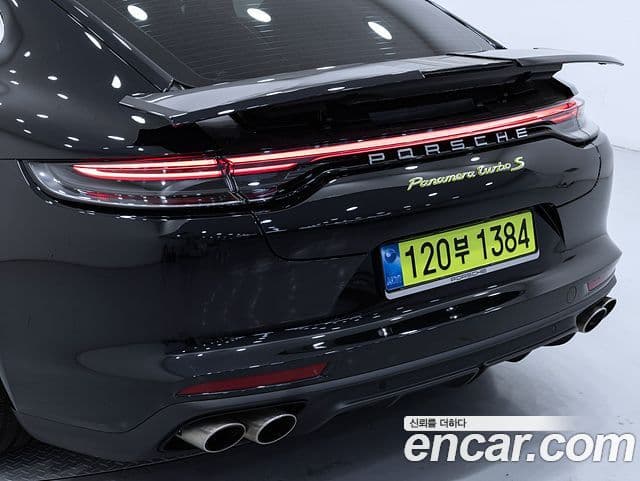 Porsche Panamera 2023 — Şəkil 14/19