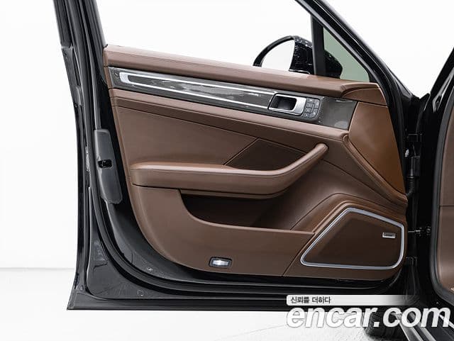 Porsche Panamera 2023 — Şəkil 19/19