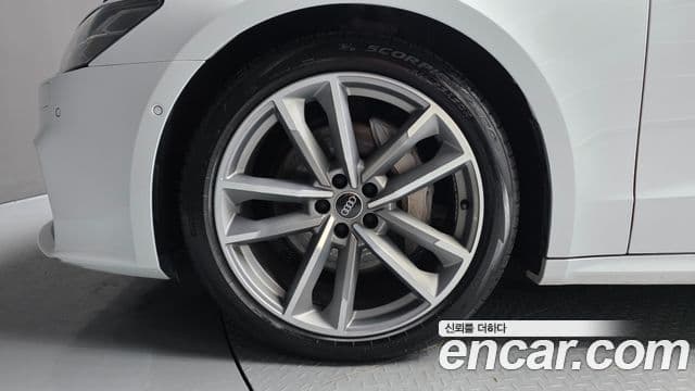Audi A7 2021 — фото 5 из 20