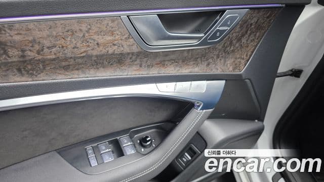 Audi A7 2021 — ფოტო 19/20