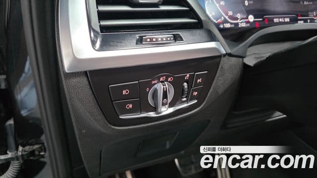 BMW X3 2021 — ფოტო 20/20