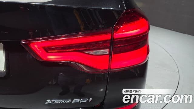 BMW X3 2021 — Photo 33/34