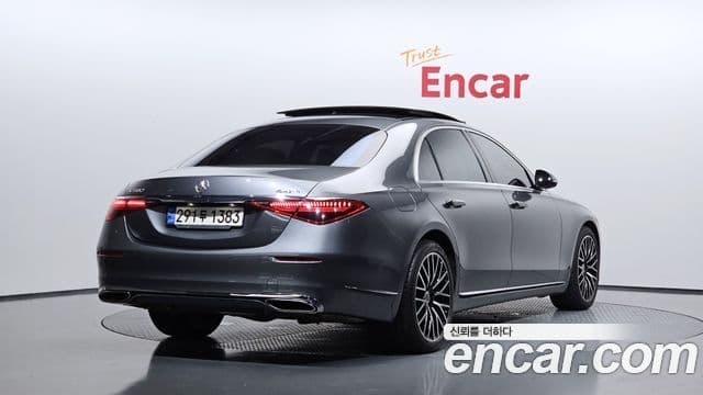 Mercedes-Benz S-Class 2022 — ფოტო 2/20