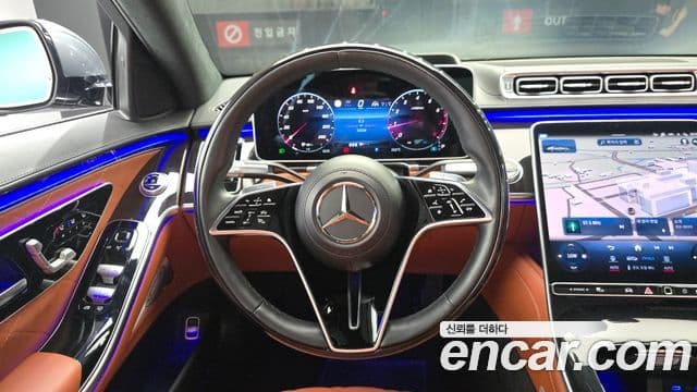 Mercedes-Benz S-Class 2022 — ფოტო 13/20