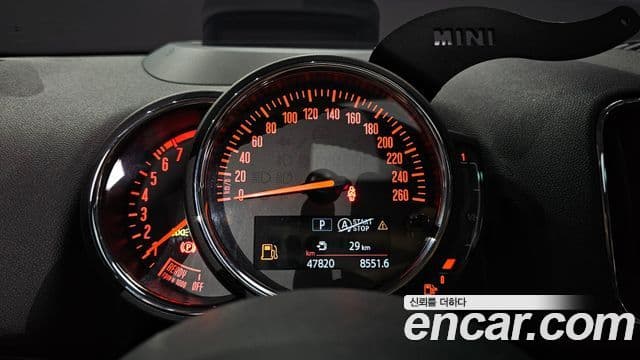 Mini Cooper S Countryman 2020 — ფოტო 8/20