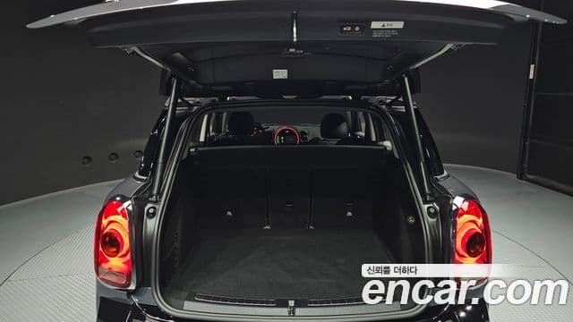 Mini Cooper S Countryman 2020 — ფოტო 20/20