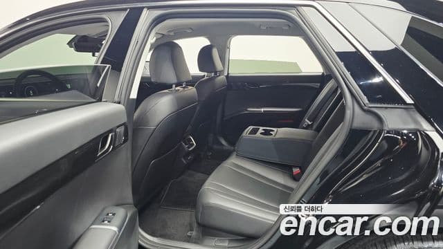 Hyundai Grandeur 2023 — Фото 11/20