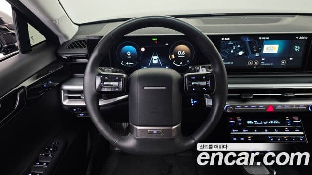 Hyundai Grandeur 2023 — Фото 13/20