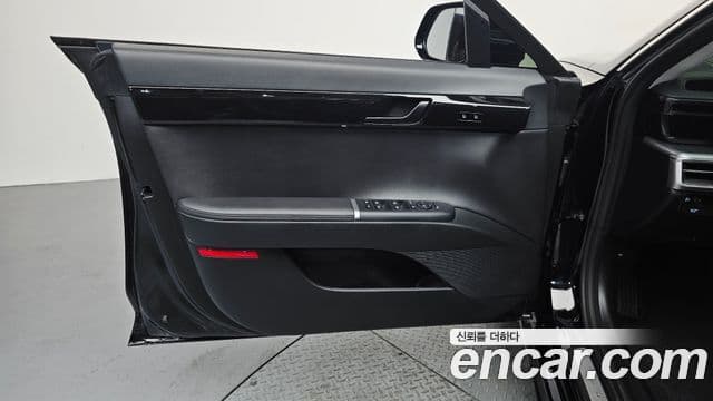 Hyundai Grandeur Hybrid 2023 — Şəkil 10/31