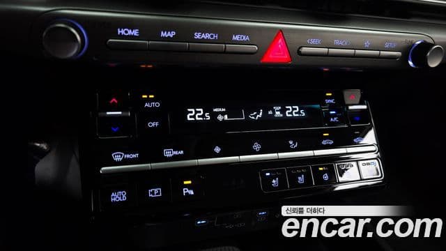 Hyundai Grandeur Hybrid 2023 — Şəkil 25/31