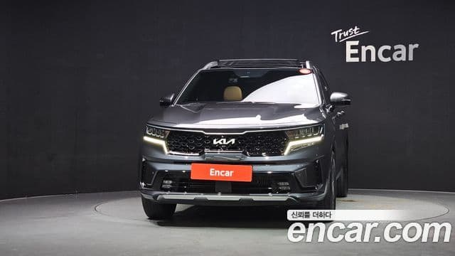 Kia Sorento 2023 — ფოტო 3/20