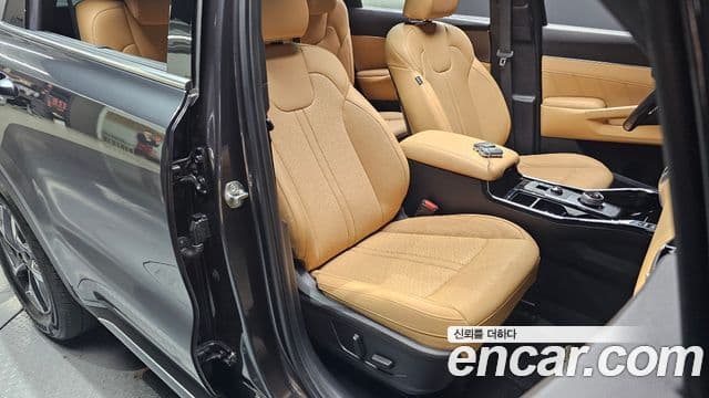 Kia Sorento 2023 — фото 11 из 20