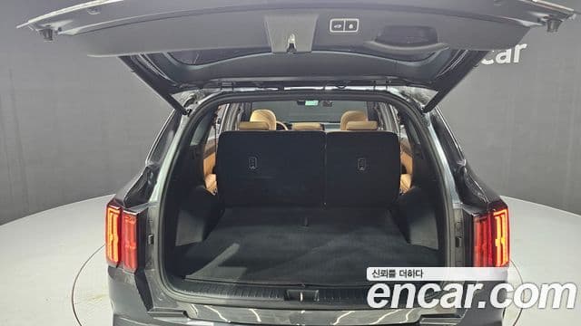 Kia Sorento 2023 — фото 20 из 20