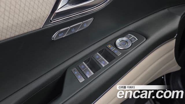 Genesis GV80 2024 — ფოტო 13/33