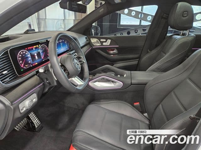 Mercedes-Benz GLE-Class 2025 — Şəkil 8/16