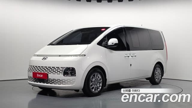 Hyundai Staria 2021 — Şəkil 1/20