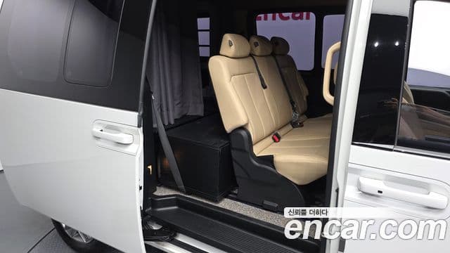 Hyundai Staria 2021 — Şəkil 12/20